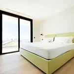 Cosettte Vicenc Holiday home *