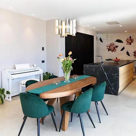 Cosettte Vicenc بيت للعطل بلاتجا ذارو